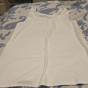 ❤️10/$16 New A New Day White Tank Top Classic Style